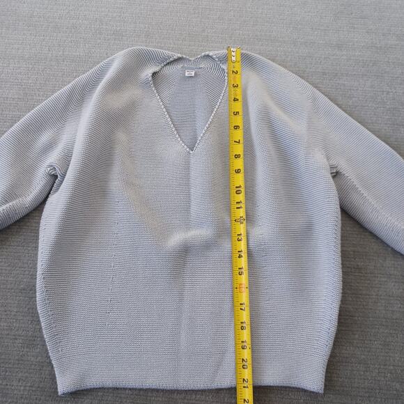 Uniqlo Sweater Women S Blue Birdseye Knit V Neck Cotton Minimalist Classic 3/4 - Picture 5 of 7